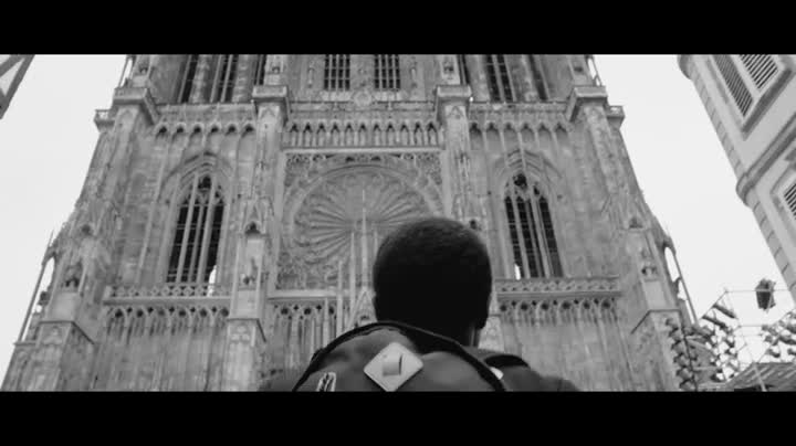 Extrait vidéo du film  Qu Allah bénisse la France