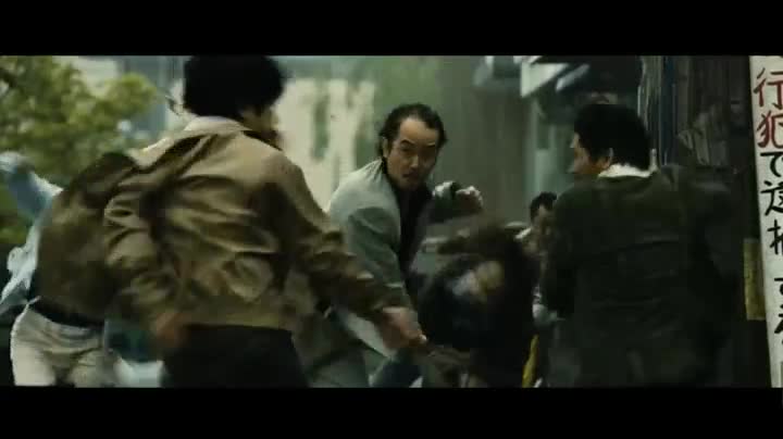 Un extrait du film  Yakuza Apocalypse