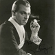 Voir les photos de James Cagney sur bdfci.info