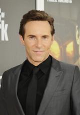 Alessandro Nivola