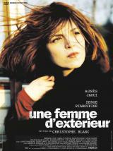 voir la fiche complète du film : Une femme d extérieur