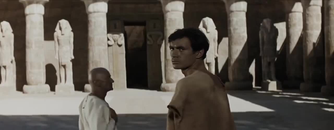 Extrait vidéo du film  Pharaon