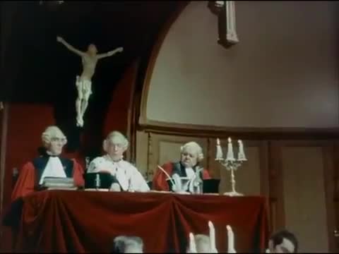 Extrait vidéo du film  Le Rouge et le Noir