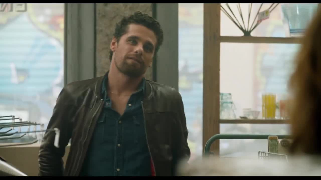 Extrait vidéo du film  Victor & Célia