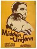 voir la fiche complète du film : Jeunes Filles en uniforme