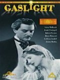 voir la fiche complète du film : Hantise