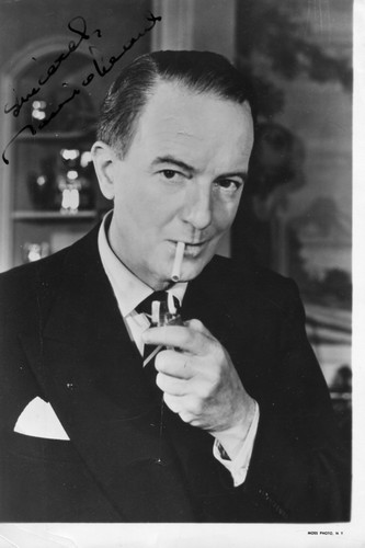 Maurice Evans
