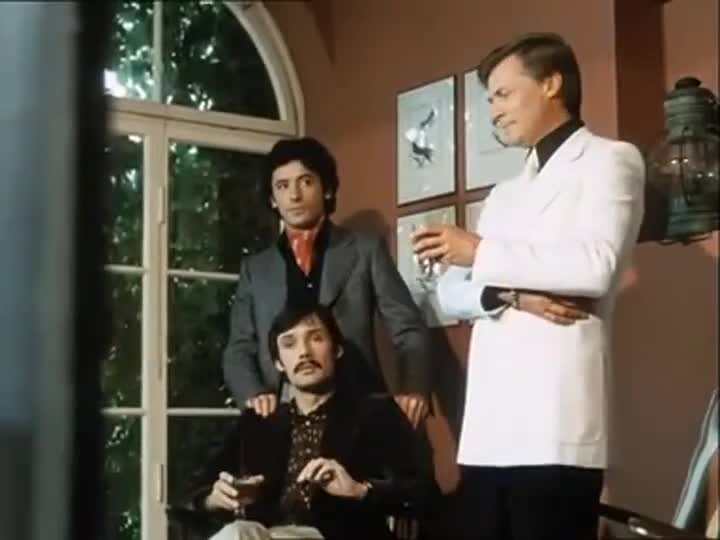 Extrait vidéo du film  Le Droit du plus fort