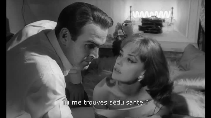 Extrait vidéo du film  Eva