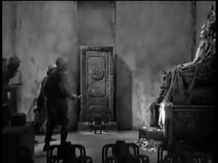 Un extrait du film  Le Masque d Or