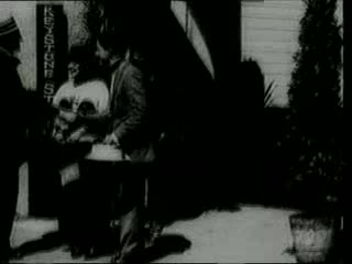 Extrait vidéo du film  Charlot grande coquette