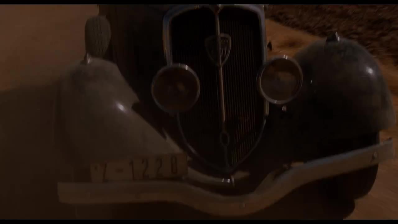 Extrait vidéo du film  L Échine du Diable