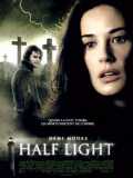voir la fiche complète du film : Half Light