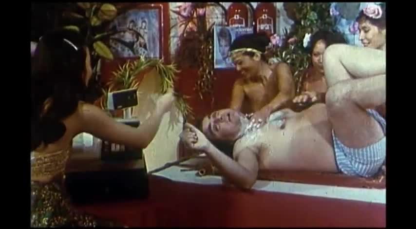 Extrait vidéo du film  Mon curé chez les thaïlandaises