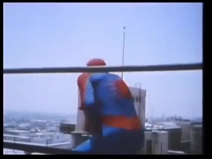 Extrait vidéo du film  L Homme araignée