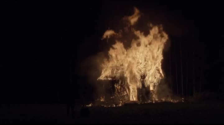 Un extrait du film  Un sort pour éloigner les ténèbres