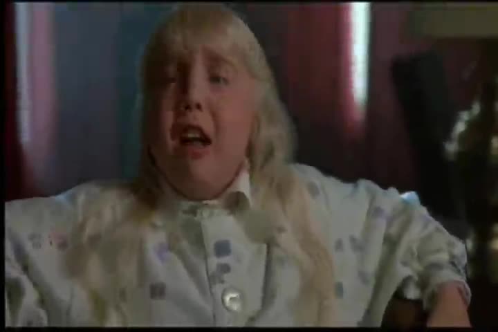 Un extrait du film  Poltergeist III