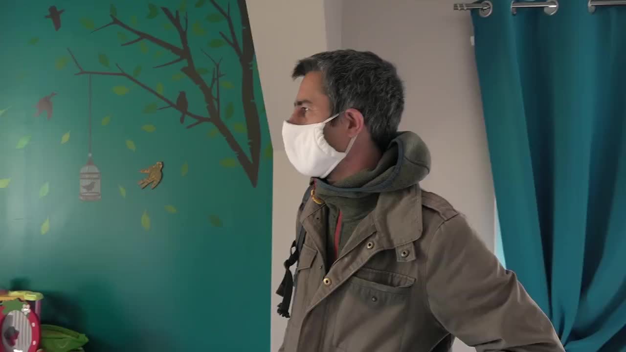 Extrait vidéo du film  Debout les femmes !