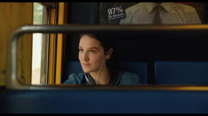 Extrait vidéo du film  Bird People