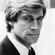 photo de Simon MacCorkindale