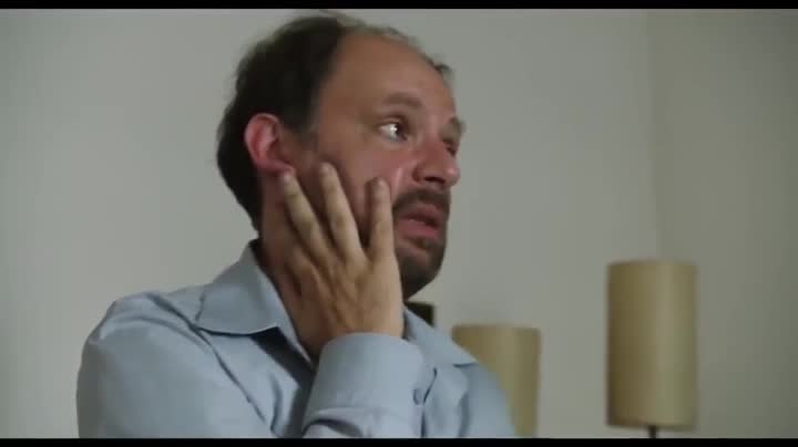 Extrait vidéo du film  Adieu Berthe - l enterrement de mémé -