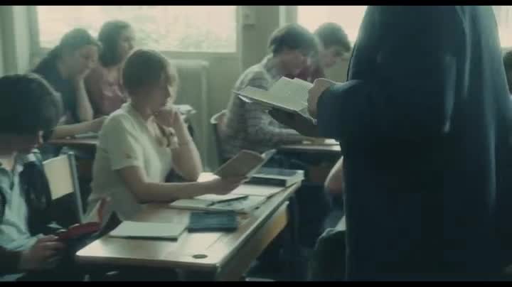 Extrait vidéo du film  Après mai