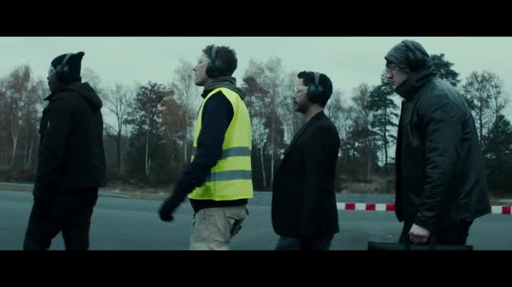 Un extrait du film  Les Gorilles