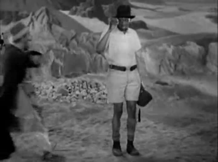 Un extrait du film  Charlie Chan en Egypte