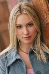 Sarah Carter