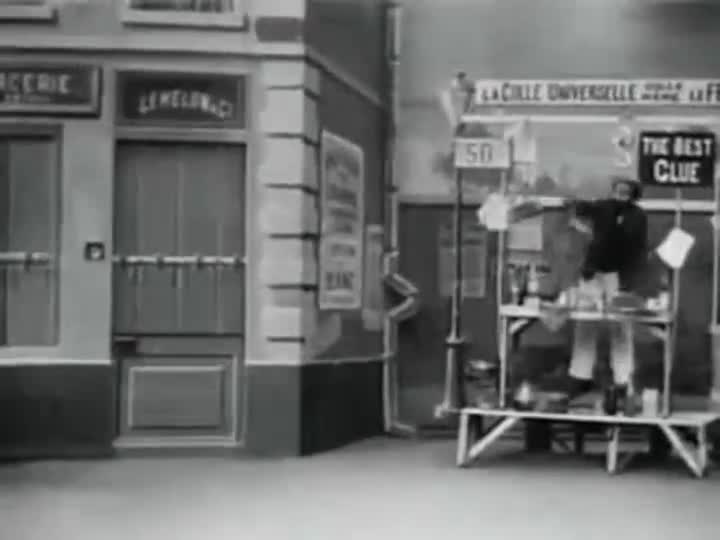 Extrait vidéo du film  La Colle universelle