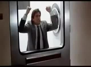 Extrait vidéo du film  Flic Ou Zombie