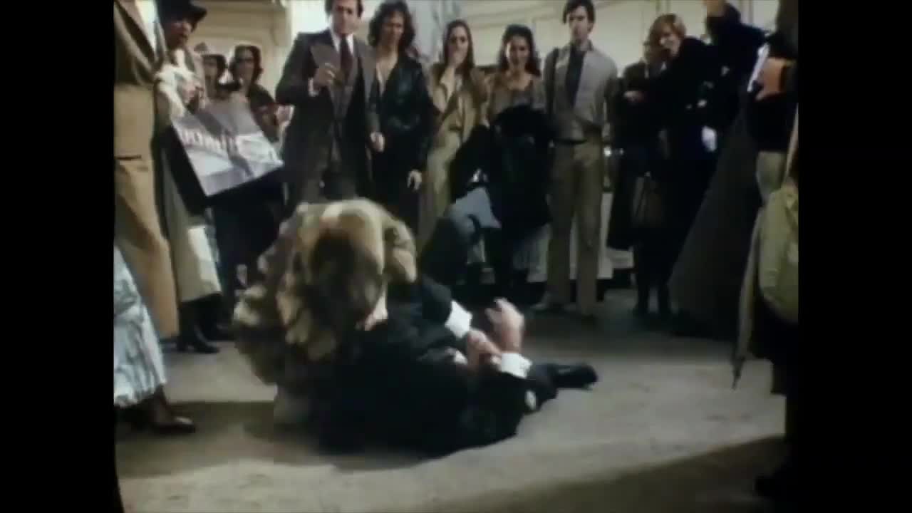 Extrait vidéo du film  Just Tell Me What You Want