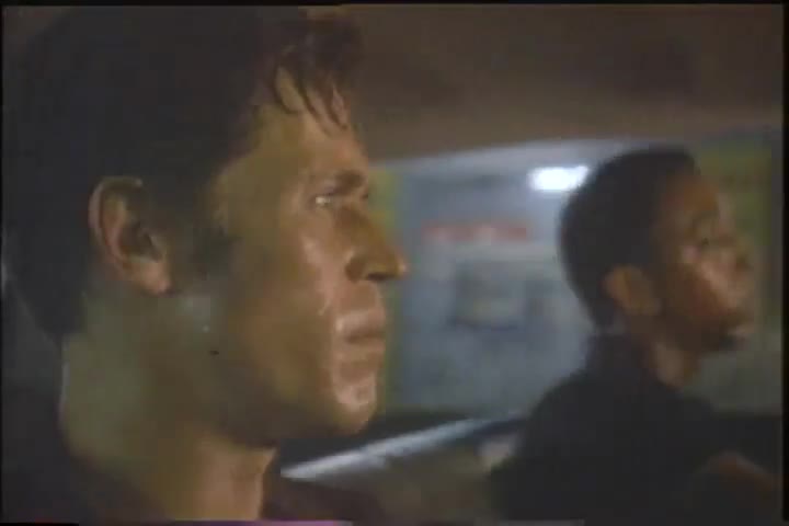 Extrait vidéo du film  Saïgon