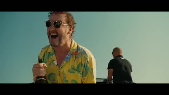 Un extrait du film  Turf