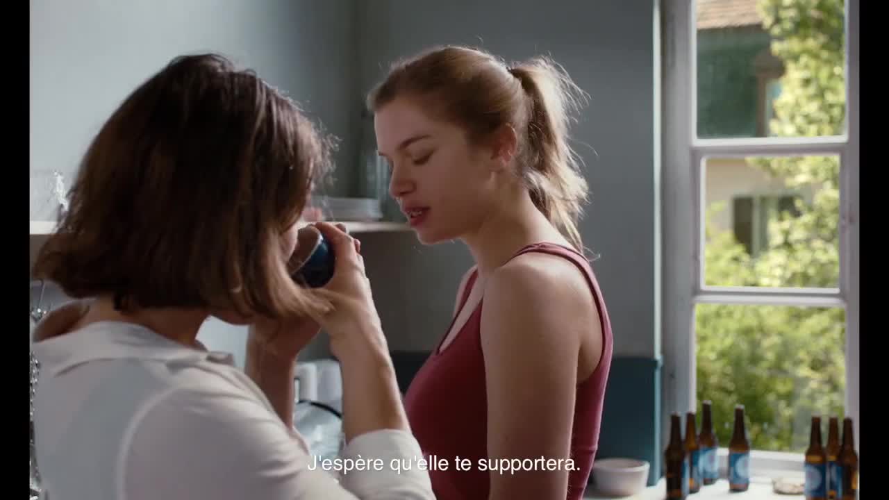 Extrait vidéo du film  La Jeune fille et l araignée