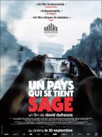 voir la fiche complète du film : Un pays qui se tient sage