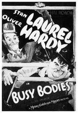 voir la fiche complète du film : Laurel et Hardy menuisiers