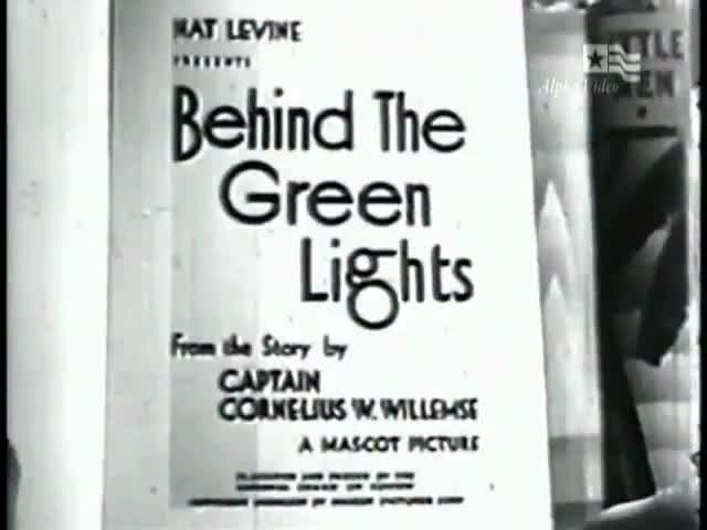 Extrait vidéo du film  Behind the Green Lights
