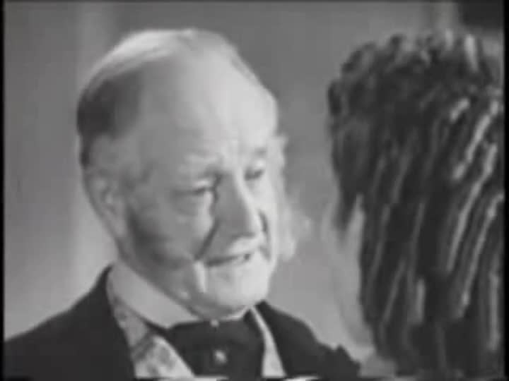 Un extrait du film  The Face at the Window