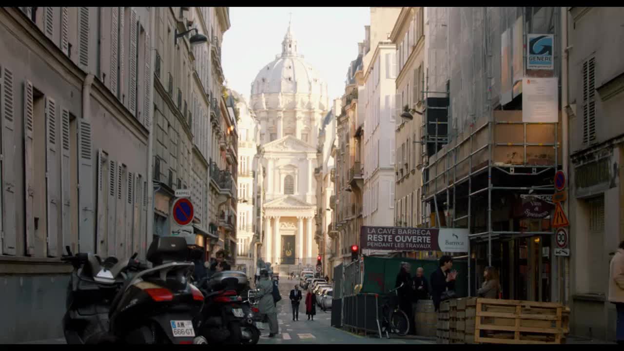 Extrait vidéo du film  Adieu Paris