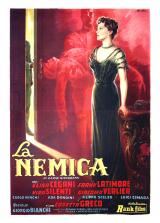 voir la fiche complète du film : La Nemica