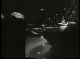 Extrait vidéo du film  Invasion of the Saucer Men