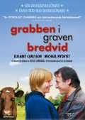 voir la fiche complète du film : Grabben i graven bredvid