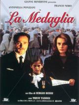 voir la fiche complète du film : La Medaglia