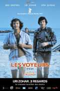 voir la fiche complète du film : Les Voyeurs