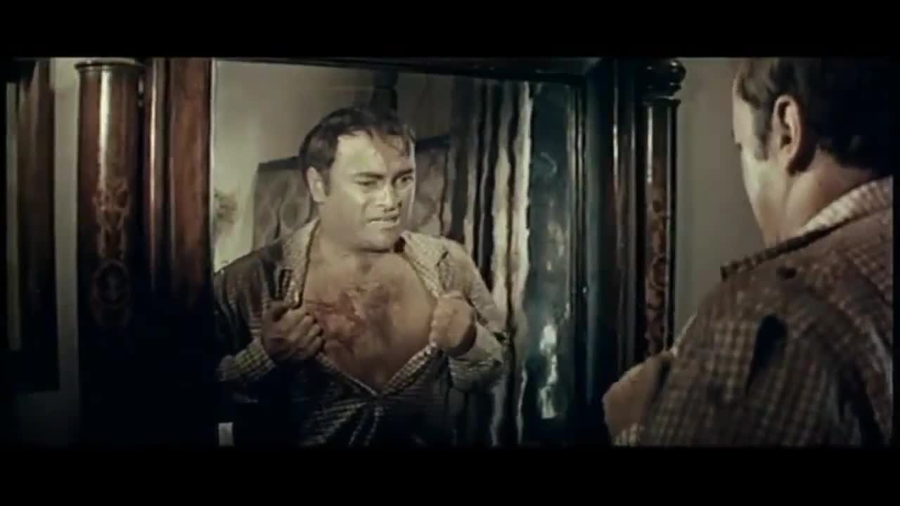 Extrait vidéo du film  Les Vampires du Docteur Dracula