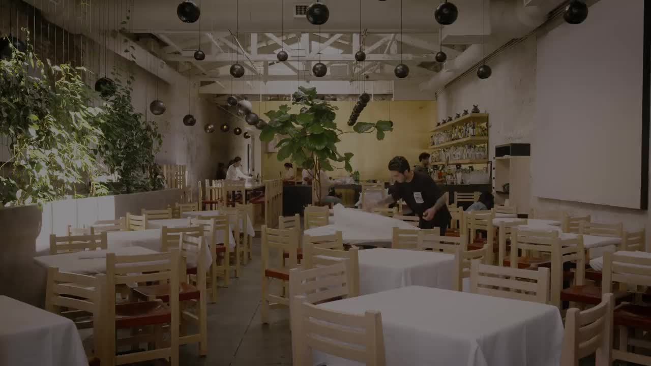 Extrait vidéo du film  Chroniques de deux restaurants