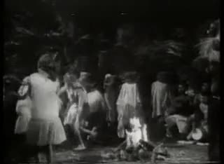 Extrait vidéo du film  Zombie