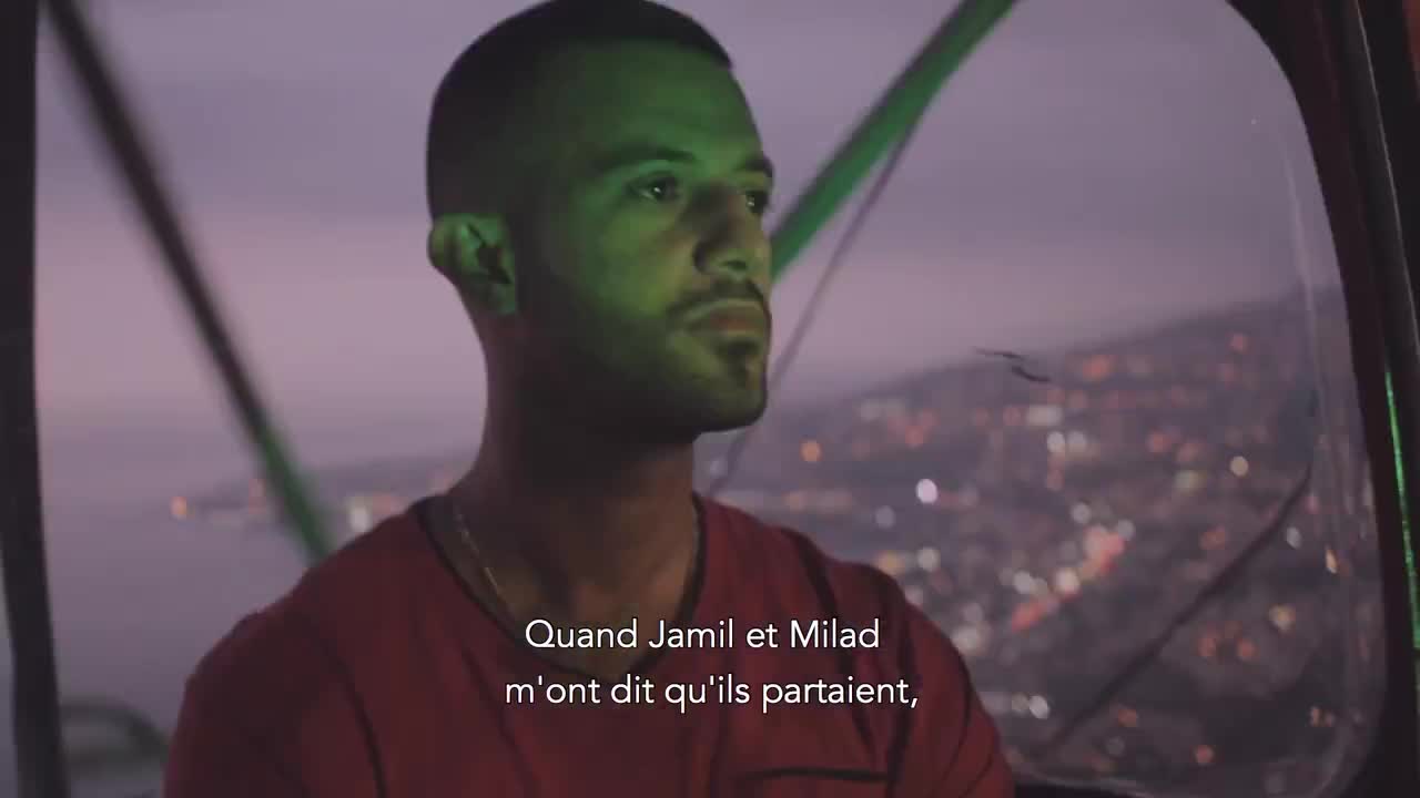 Extrait vidéo du film  Loin de chez nous