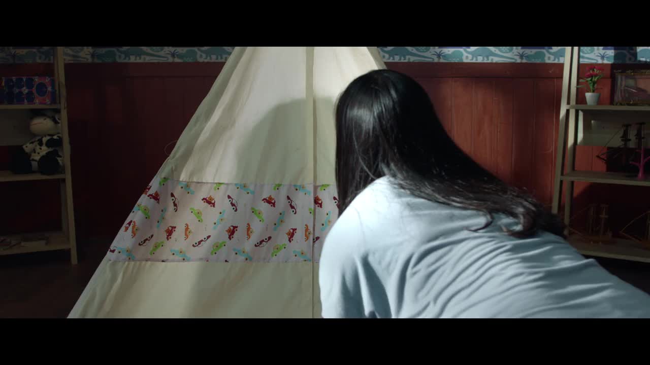 Extrait vidéo du film  Le troisième œil 2